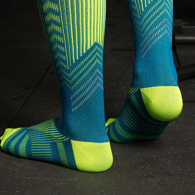 3 Pairs Long Knee Knitted Sports Gym Compression Socks Test Sample